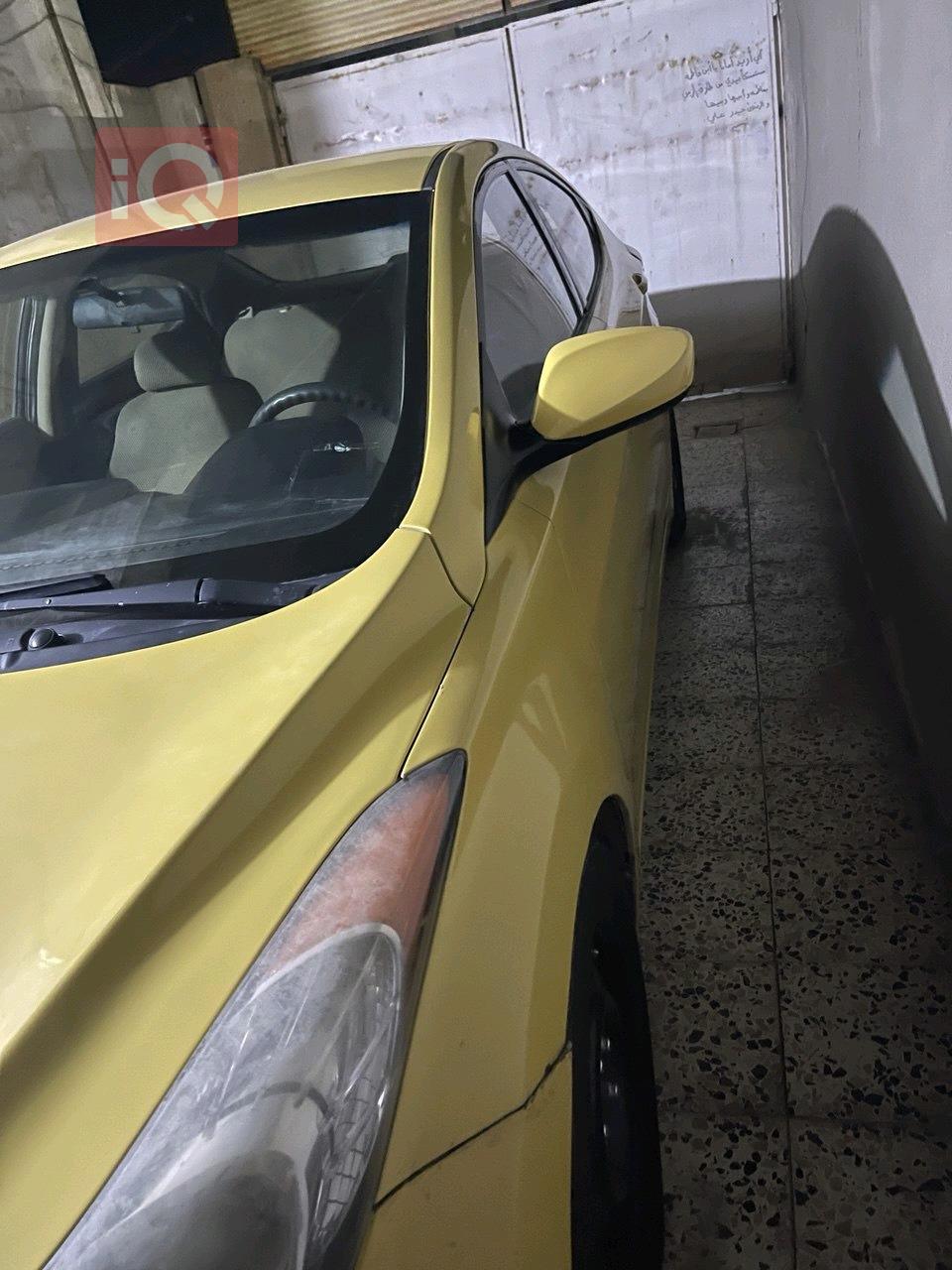هیوندای ئەلەنترا